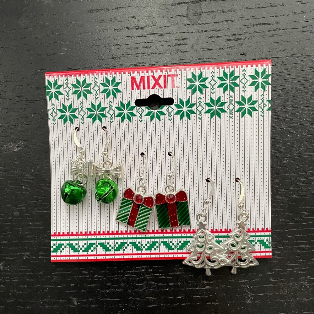 3 New Christmas earring sets